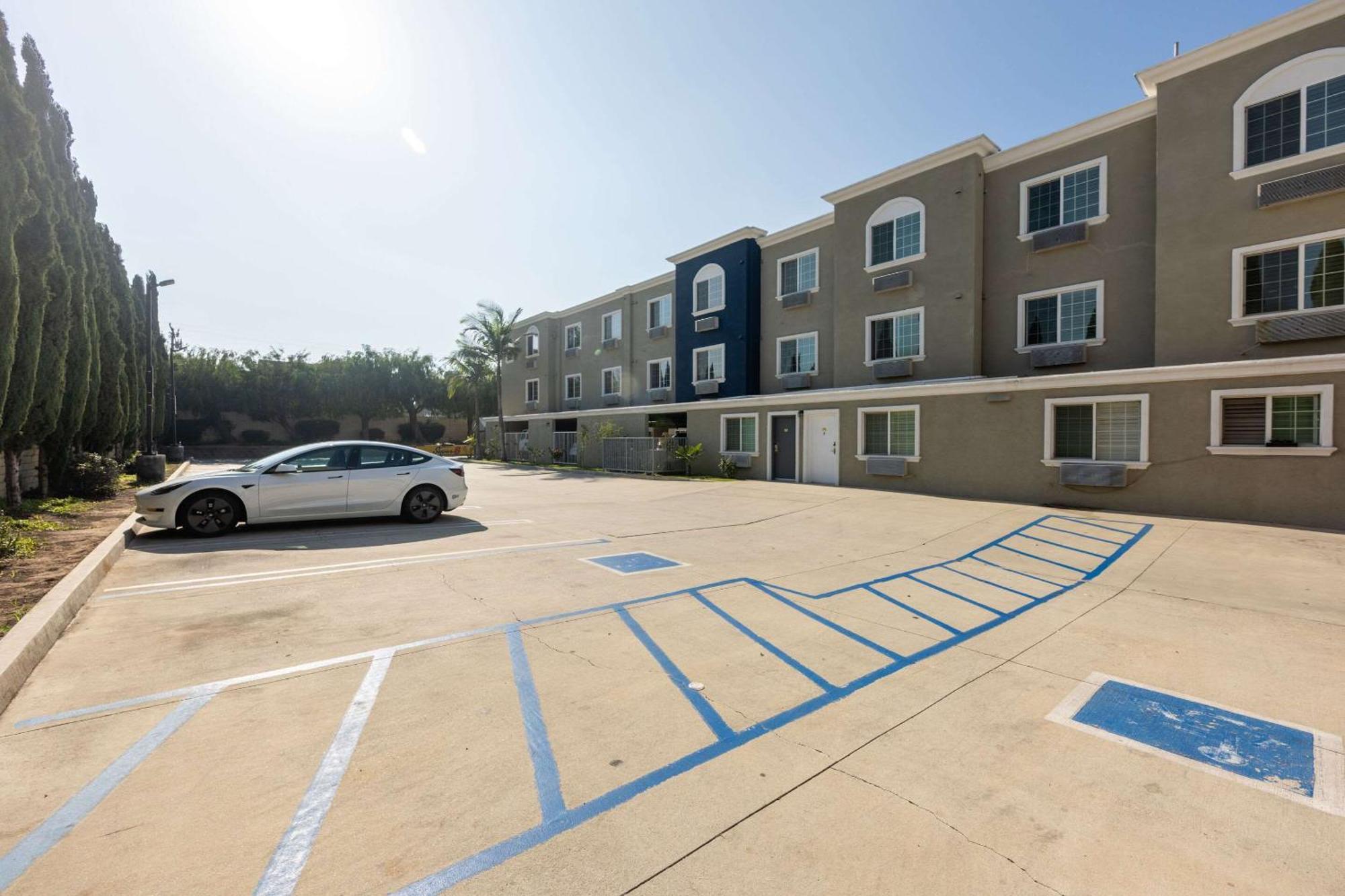 Torrance Inn Lax Airport Area Exterior photo